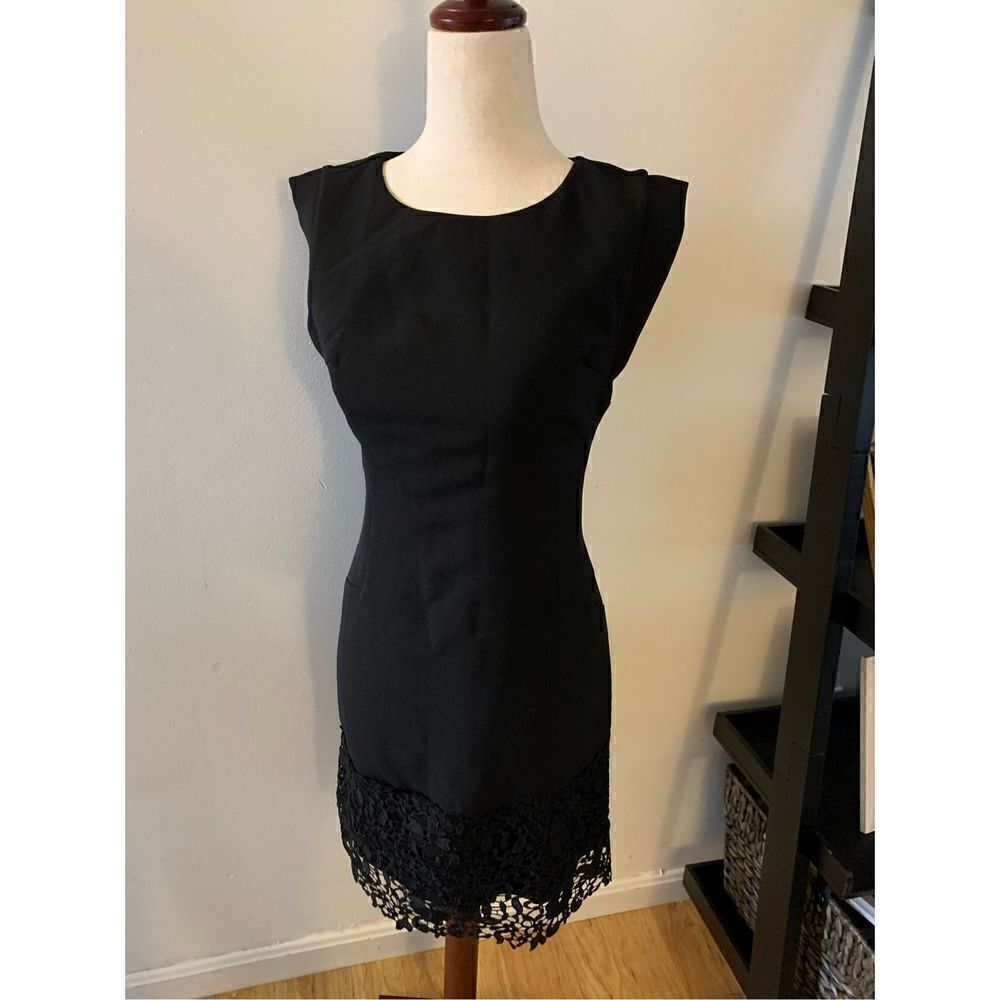 Black ann Taylor dress with lace at the bottom size 4p new